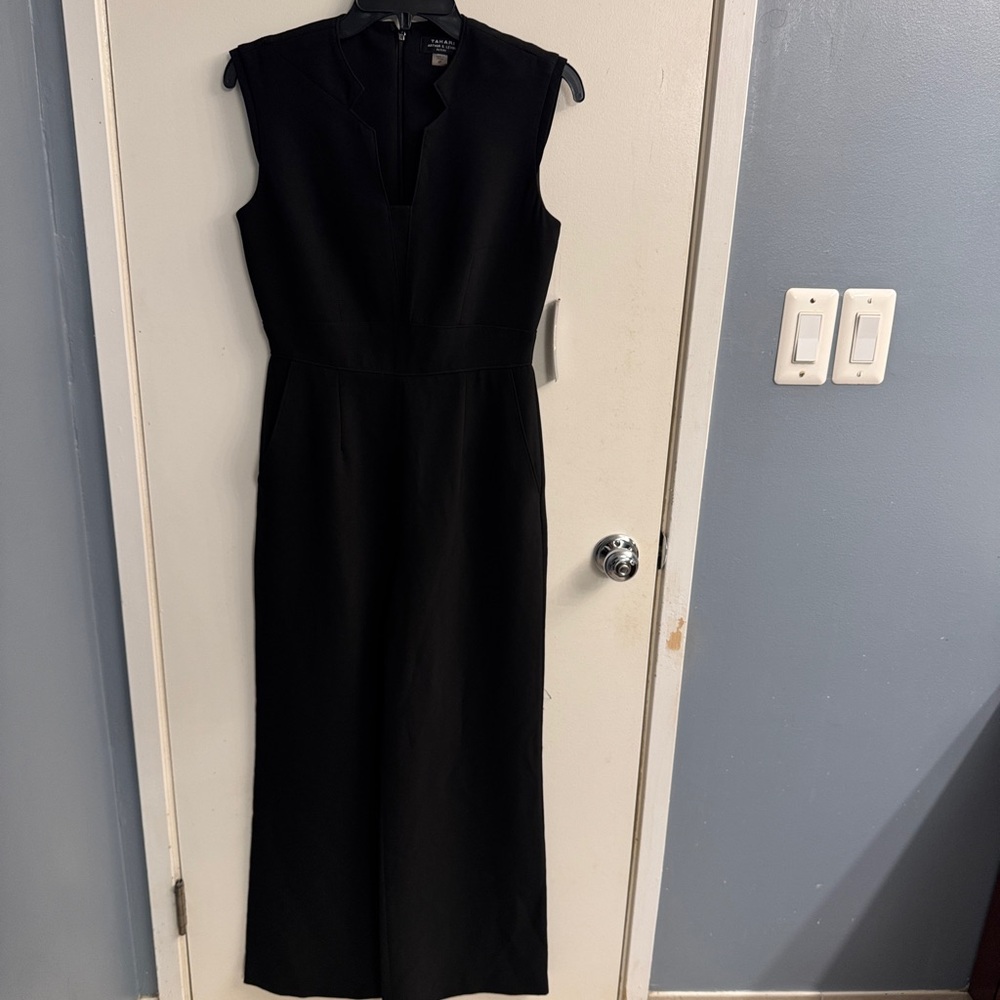 Elegant Black Sleeveless Jumpsuit